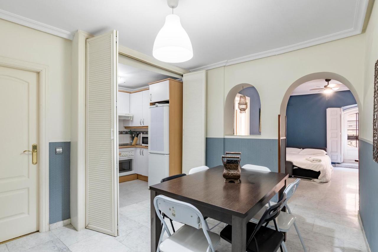 Plaza Sant' Ana, Casco Historico Apartment Madrid Luaran gambar